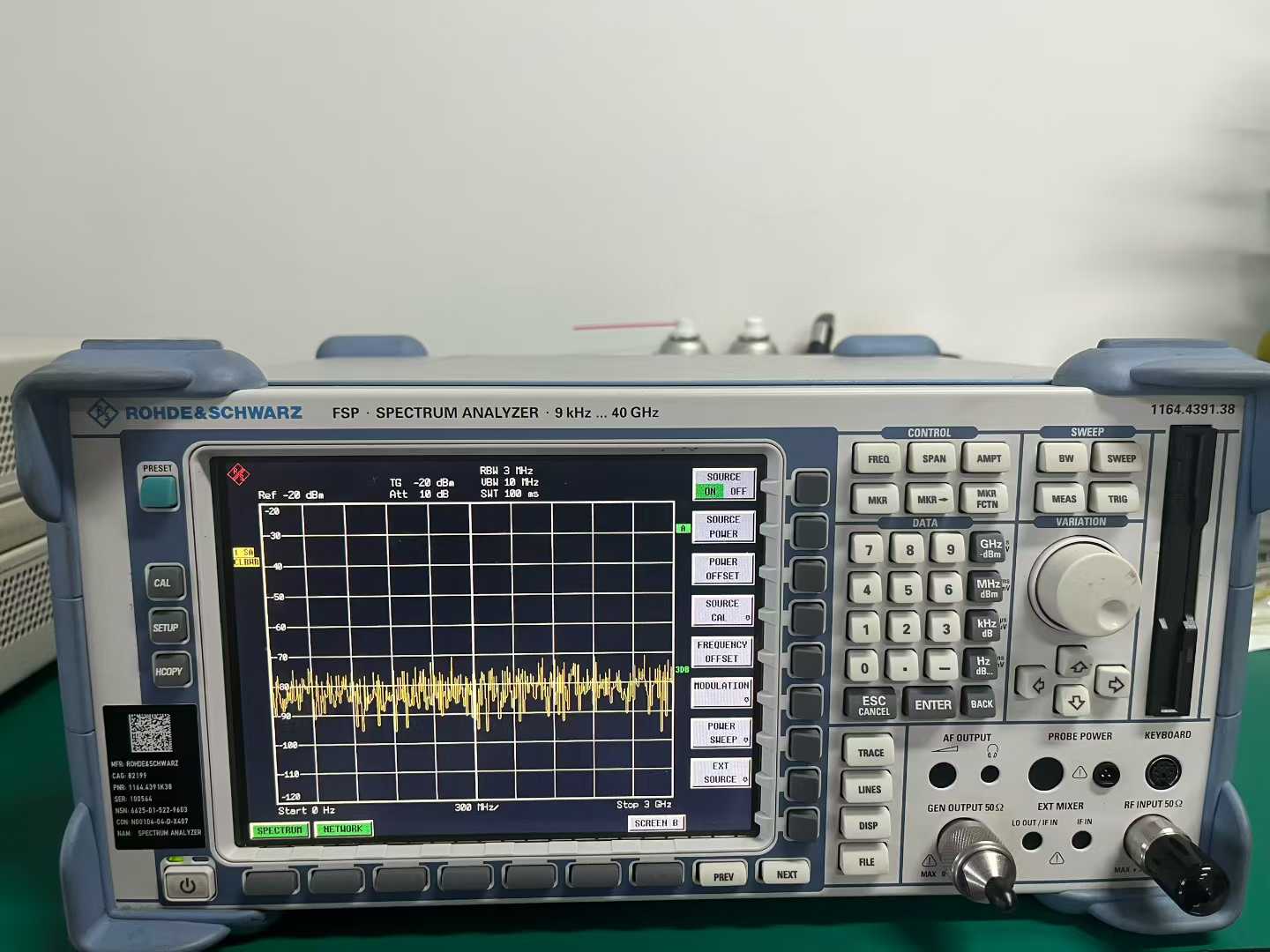 Rohde & Schwarz FSP40G spectrum analyzer